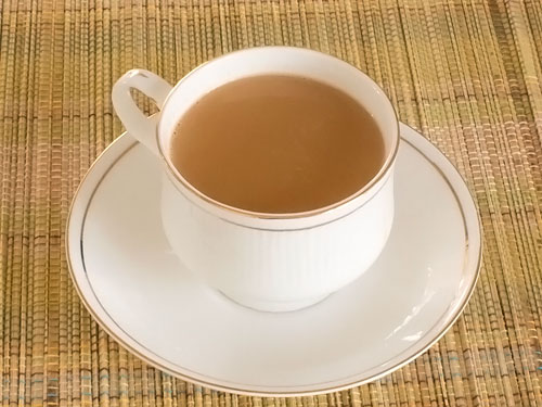Adrak Elichi Chai